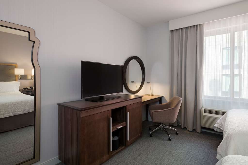 Hotel photo 6 of Hampton Inn Manhattan-Madison Square Garden Area.