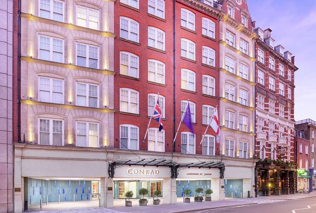 倫敦聖詹姆斯康拉德酒店，位於倫敦的飯店