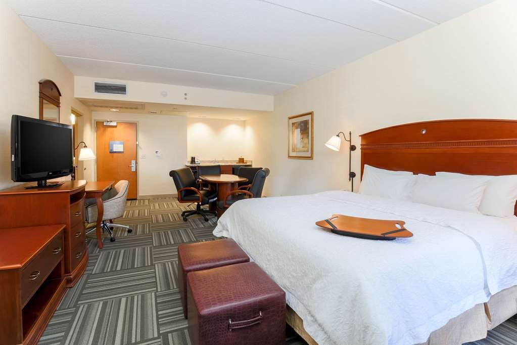 Hotel photo 3 of Hampton Inn Nanuet.