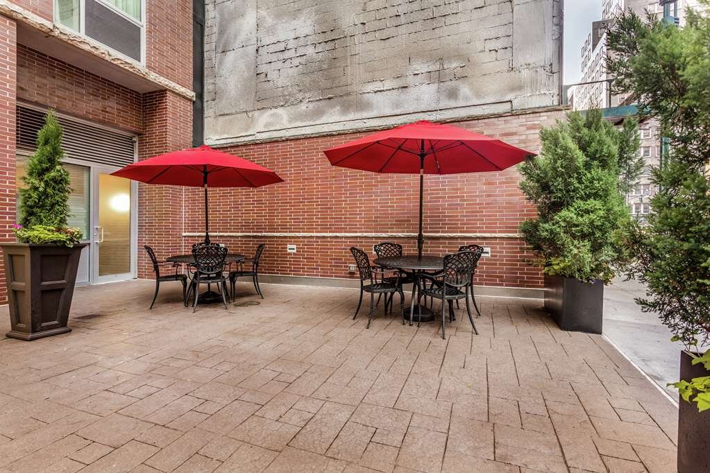 Hotel photo 34 of Hampton Inn Manhattan Grand Central.