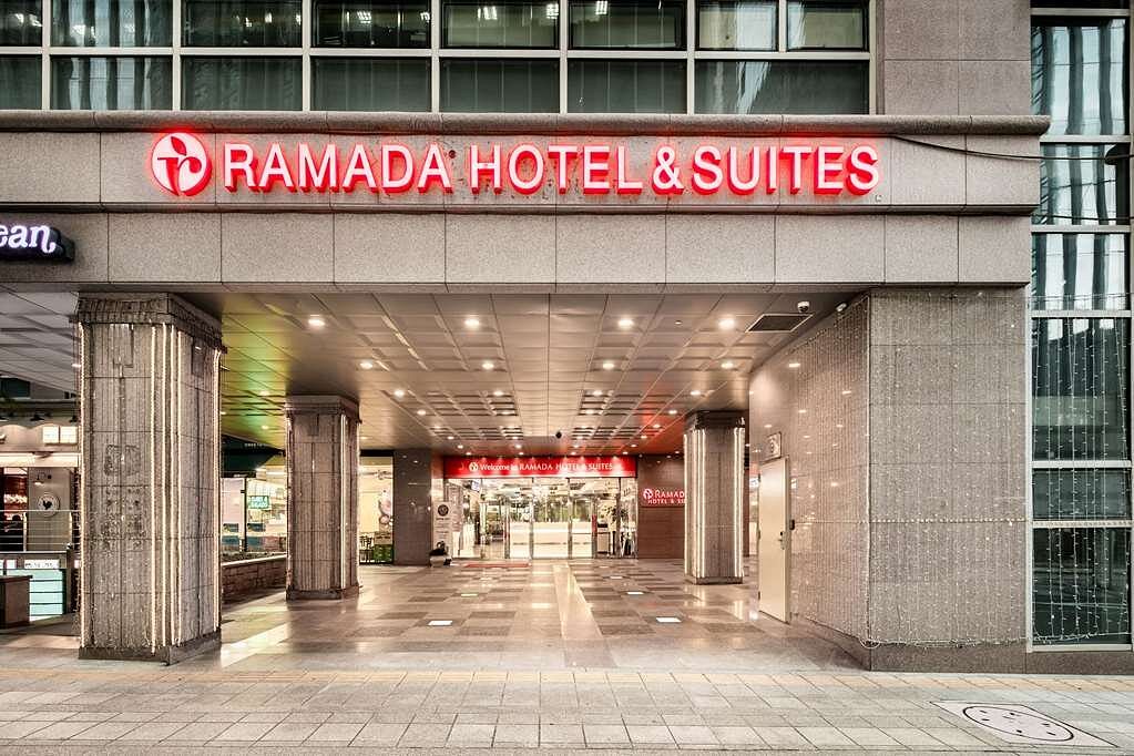 Ramada Hotel and Suites Seoul Namdaemun, hotell i Seoul