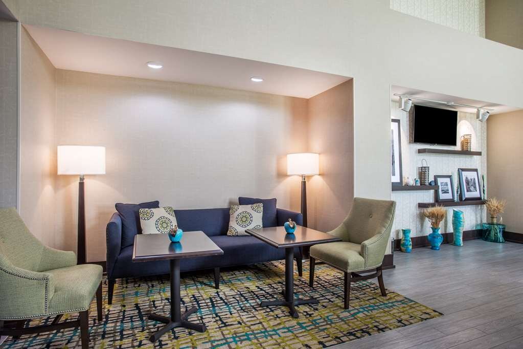 Hotel photo 11 of Hampton Inn & Suites Yonkers Westchester.
