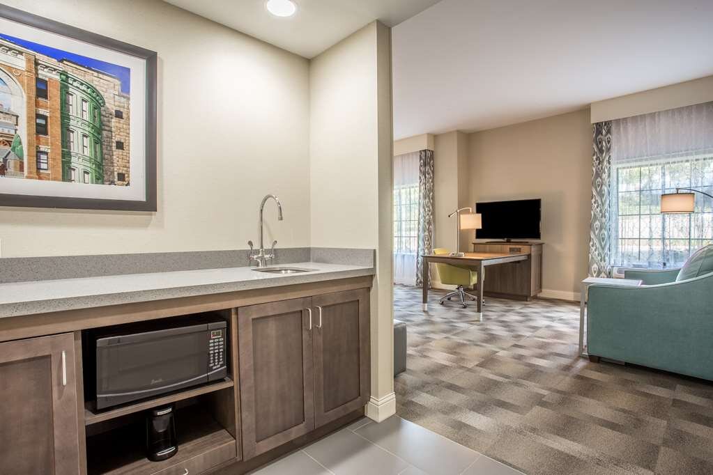 Hotel photo 30 of Hampton Inn & Suites Yonkers Westchester.