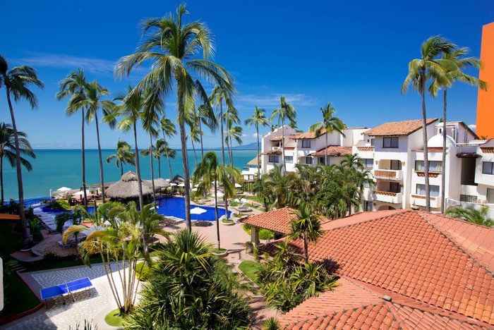 PLAZA PELICANOS GRAND BEACH RESORT $159 ($̶2̶8̶6̶) - Updated 2023 Prices &  Reviews - Puerto Vallarta, Mexico