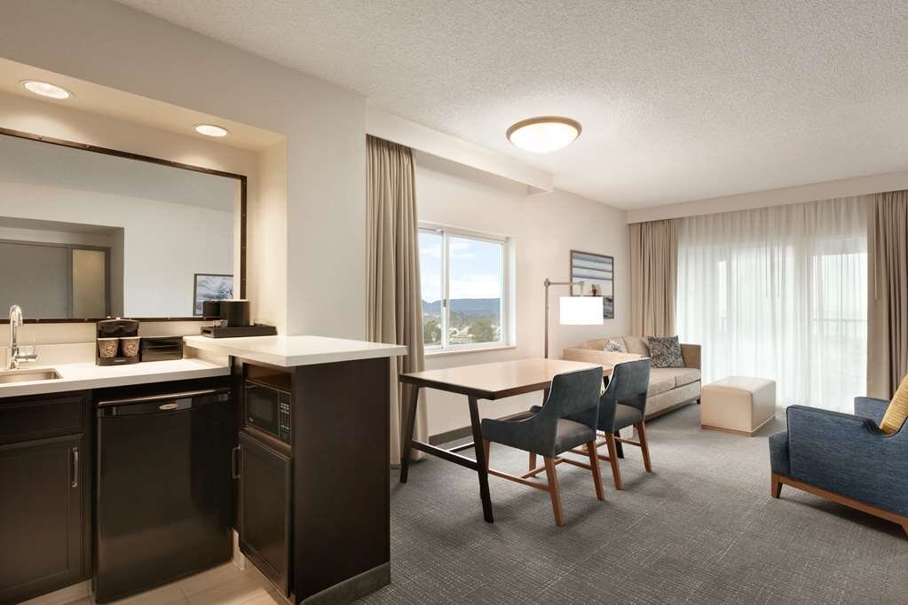 Hotel photo 90 of Embassy Suites by Hilton Hotel Monterey Bay - Seaside.