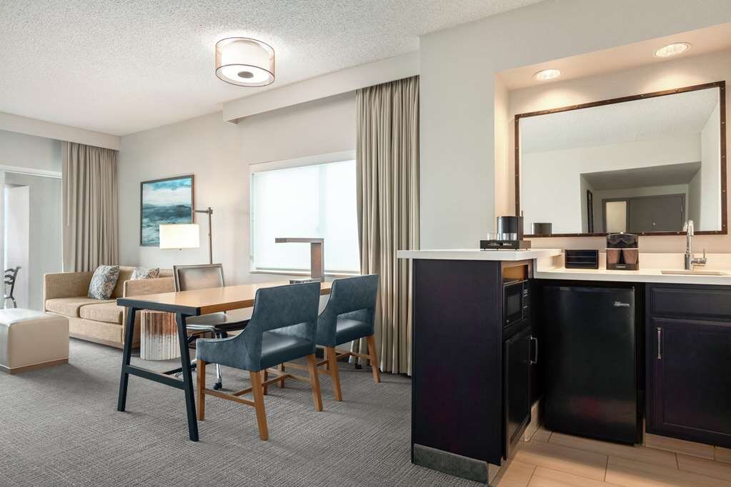 Hotel photo 91 of Embassy Suites by Hilton Hotel Monterey Bay - Seaside.