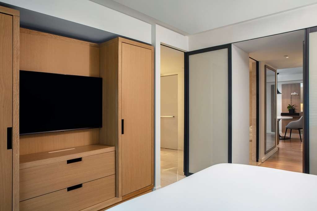 Hotel photo 53 of Conrad New York Downtown.