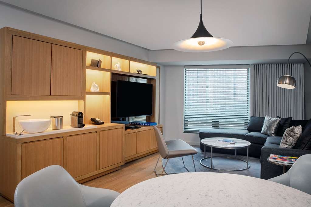Hotel photo 34 of Conrad New York Downtown.
