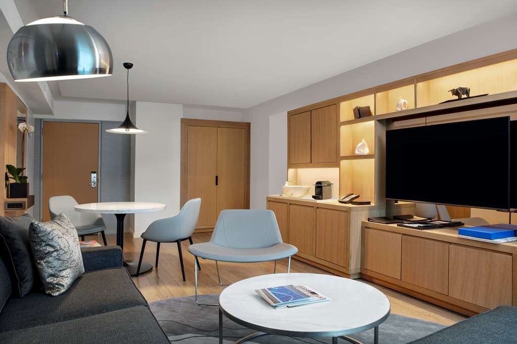 Hotel photo 10 of Conrad New York Downtown.