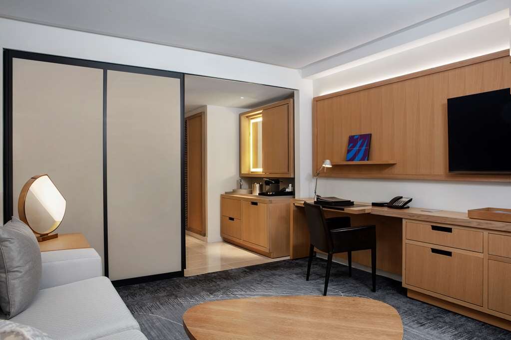 Hotel photo 30 of Conrad New York Downtown.