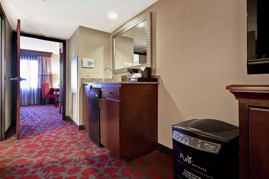 Hotel photo 67 of Embassy Suites by Hilton Dulles Airport.