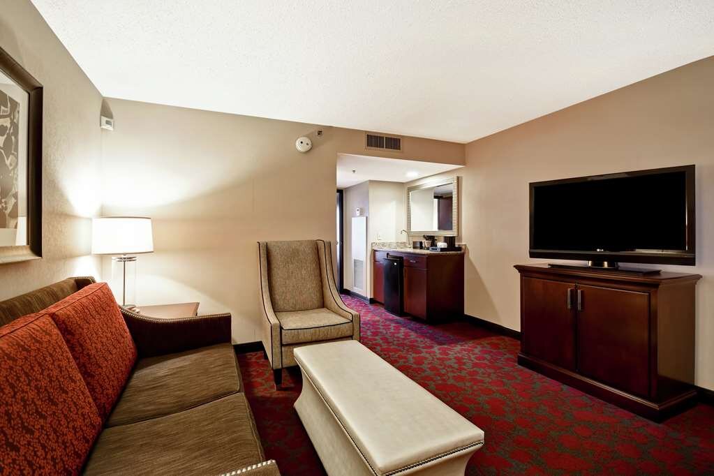 Hotel photo 17 of Embassy Suites by Hilton Dulles Airport.