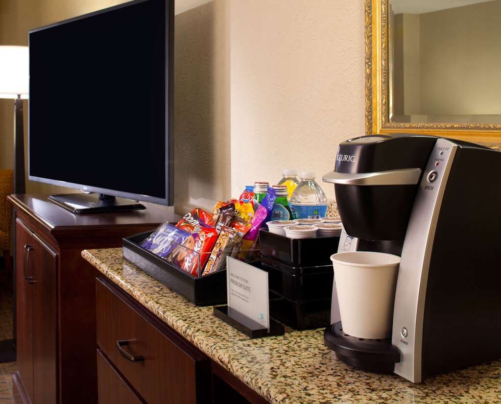 Hotel photo 41 of Embassy Suites by Hilton Dulles Airport.