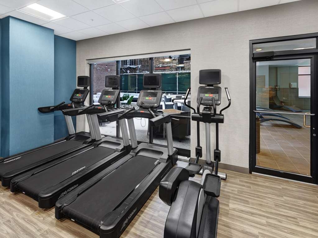 Hotel photo 7 of Hampton Inn & Suites Chicago-Downtown.