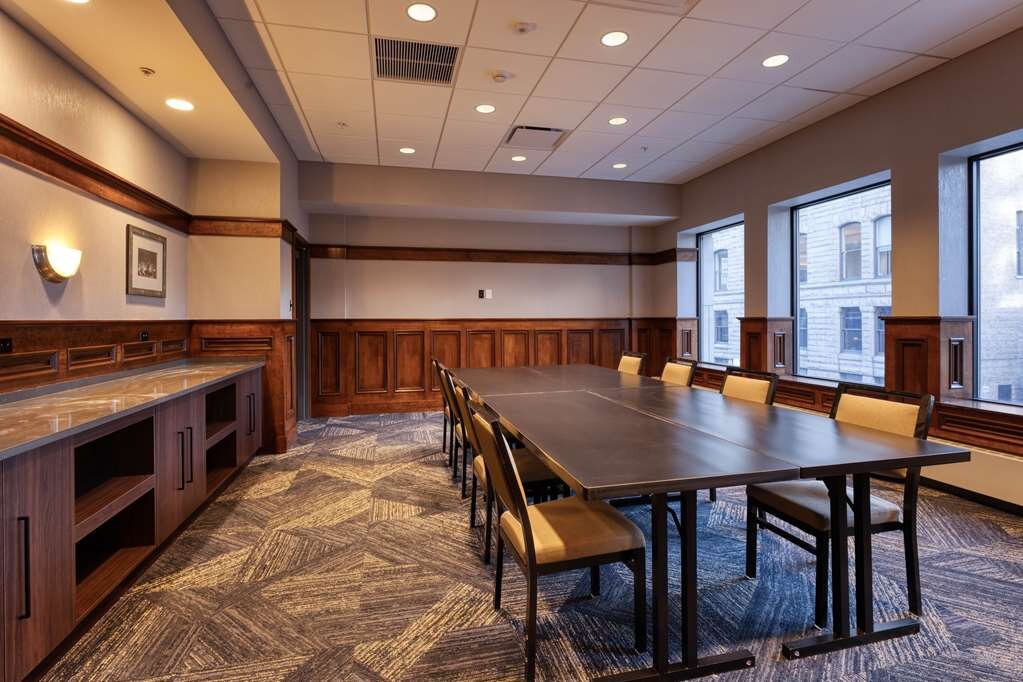 Hotel photo 56 of Hampton Inn & Suites Chicago-Downtown.