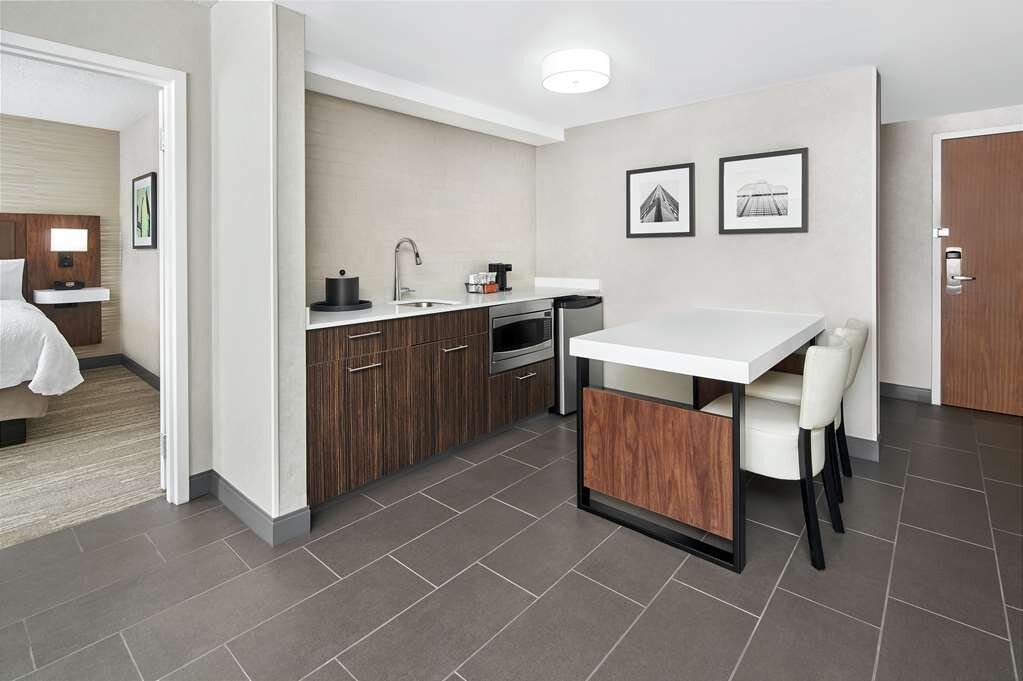 Hotel photo 46 of Hampton Inn & Suites Chicago-Downtown.