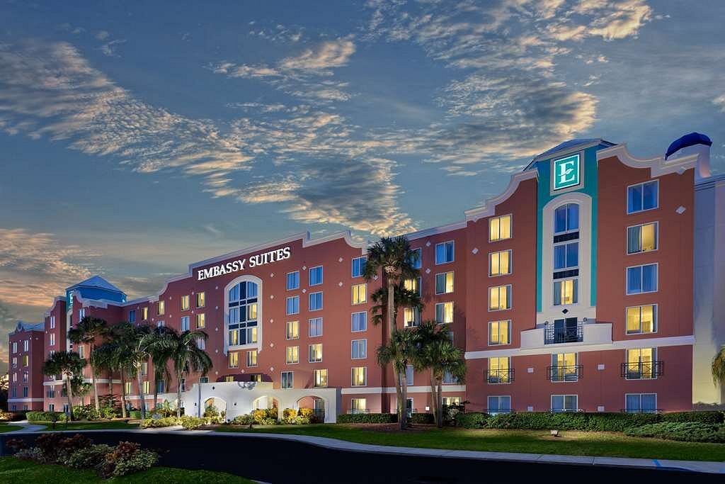 Embassy Suites by Hilton Orlando Lake Buena Vista Resort, hotel in Orlando