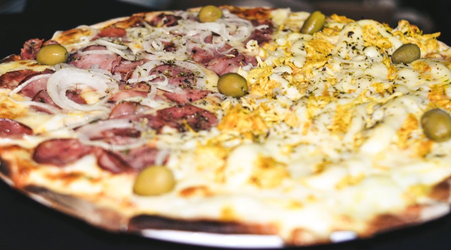 Pizza calabresa/frango