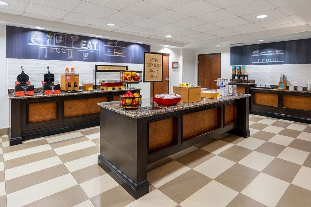 Hotel photo 20 of Hampton Inn & Suites-Dallas Allen.