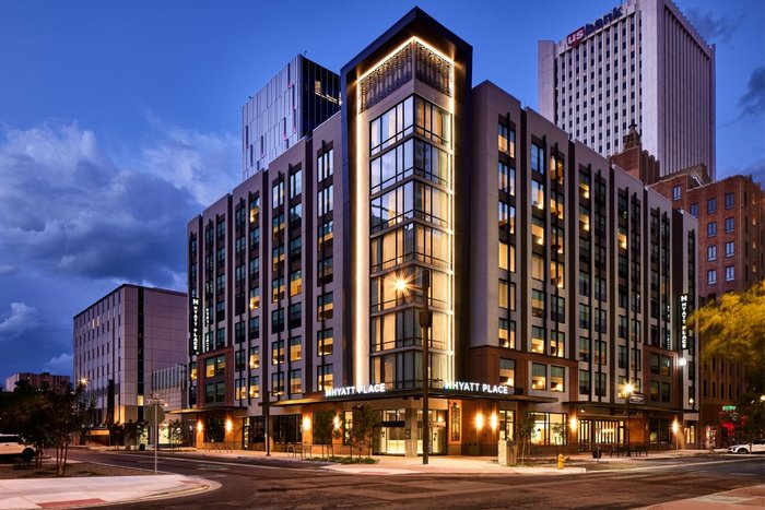 Hyatt Place Phoenix / Downtown - UPDATED 2024 Prices, Reviews & Photos