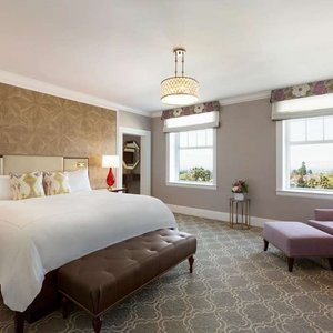 One Bedroom Suite King