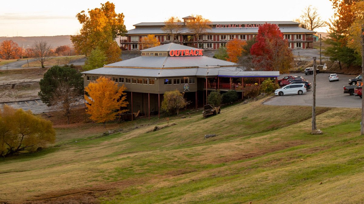 Outback Roadhouse Motel and Suites, hotel in Branson