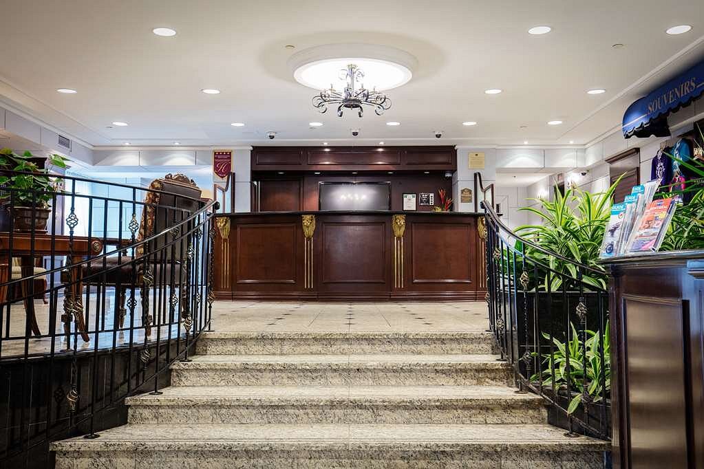 Best Western Ville-Marie Montreal Hotel &amp; Suites, hotel in Montreal