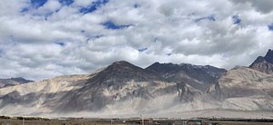 5 Reasons to do Glamping at Nubra Valley, by Aagmanindiatourtravel, India  Tour and Travel