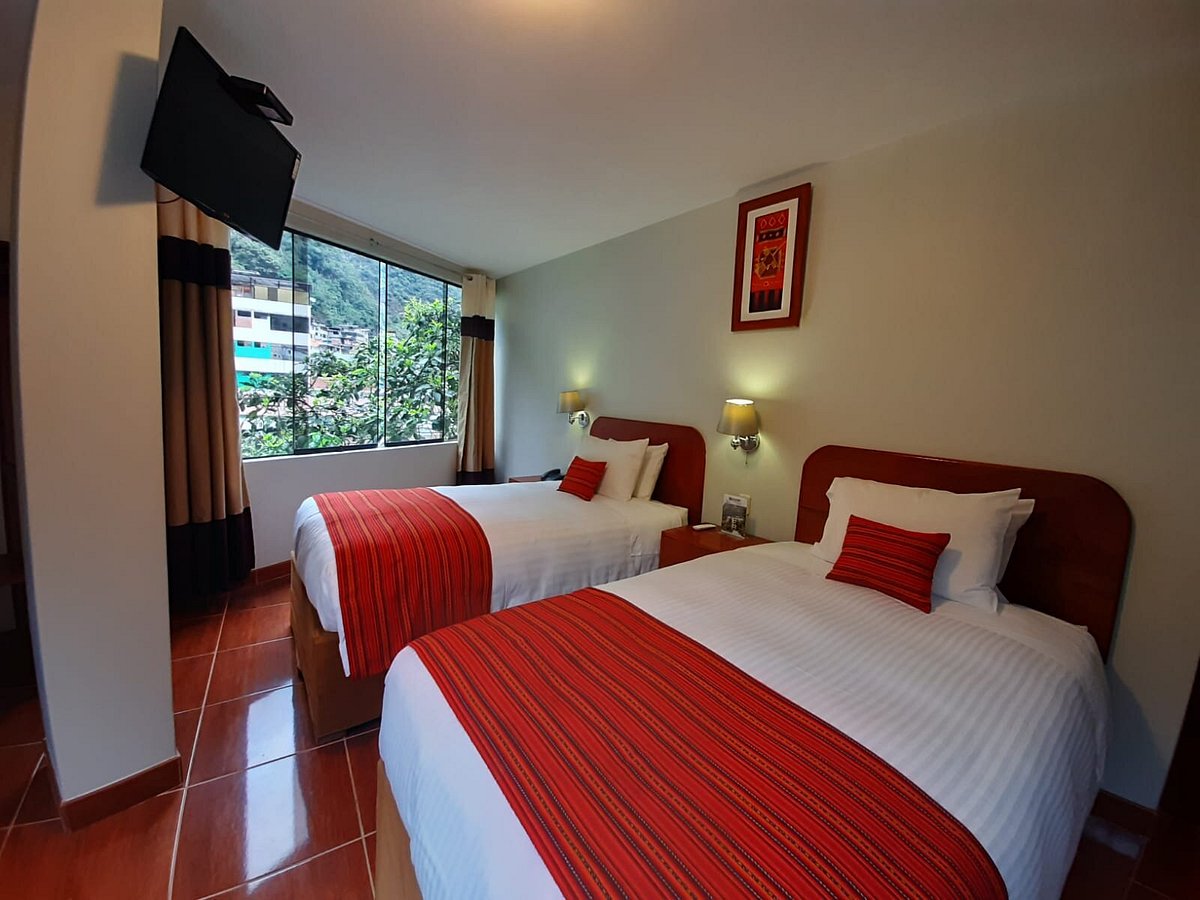Hotel Wiracocha Inn, hotell i Aguas Calientes
