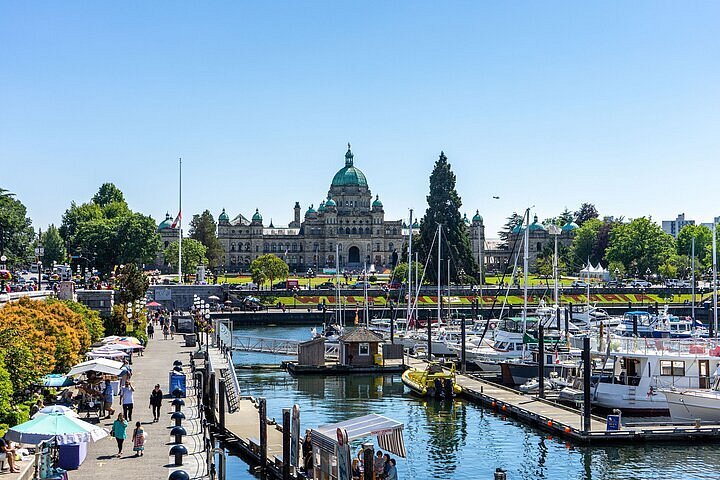 victoria day trips from vancouver