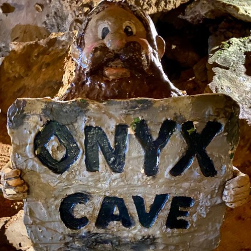 onyx cave eureka springs hours