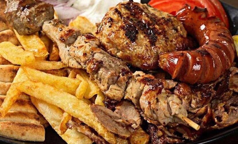 Ζουμερή και λαχταριστή ποικιλία κρεατικών! 
Delicious variety of meats!

