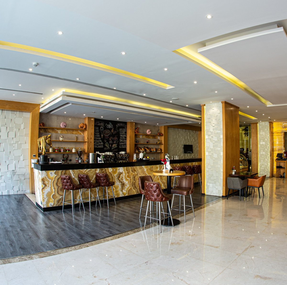 OASIS LOUNGE, Cairo - Menu, Prices & Restaurant Reviews - Tripadvisor