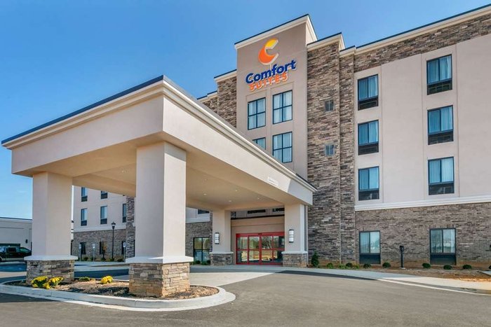 COMFORT SUITES $107 ($̶1̶2̶4̶) - Updated 2022 Prices & Hotel Reviews ...