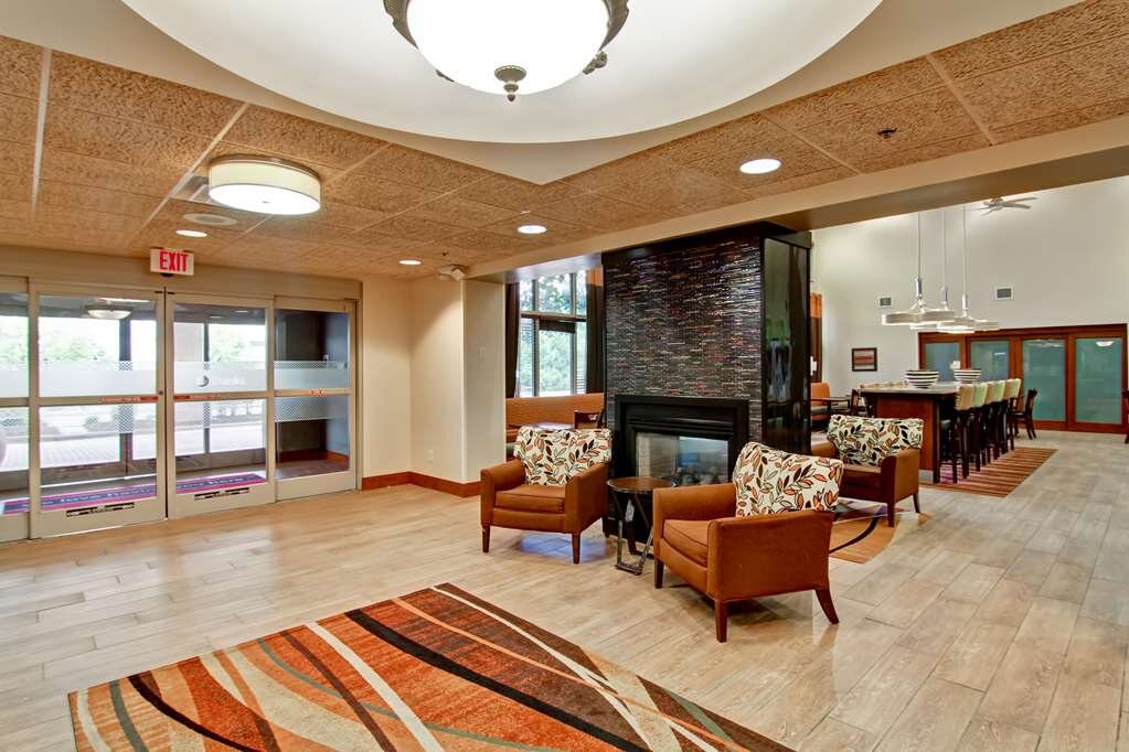Hotel photo 70 of Hampton Inn & Suites Leesburg.