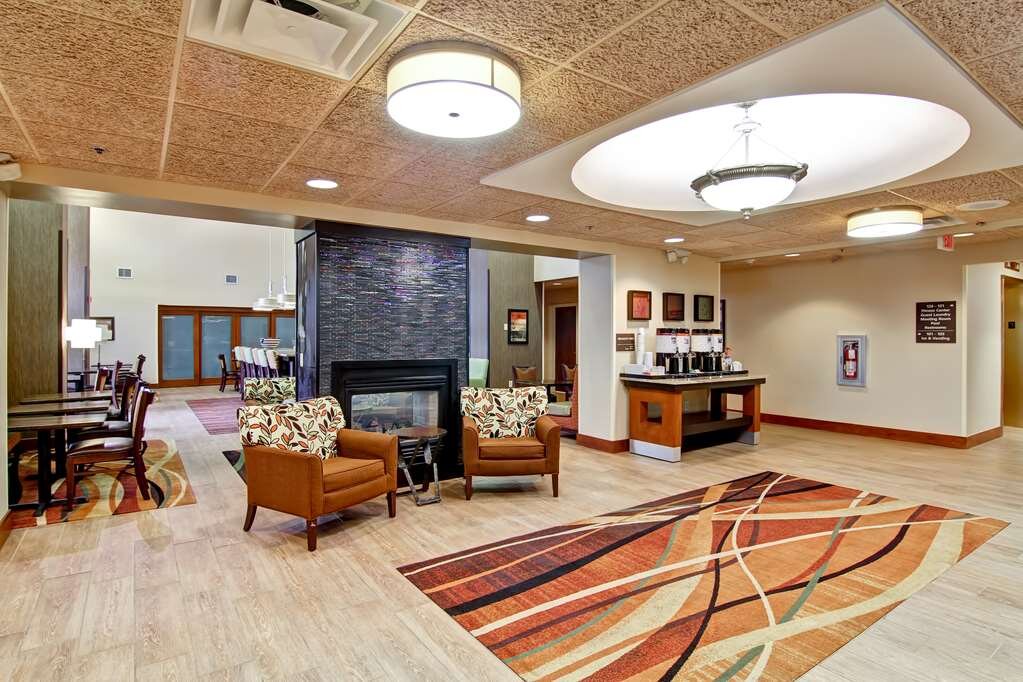 Hotel photo 27 of Hampton Inn & Suites Leesburg.