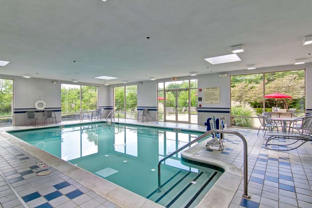Hotel photo 48 of Hampton Inn & Suites Leesburg.