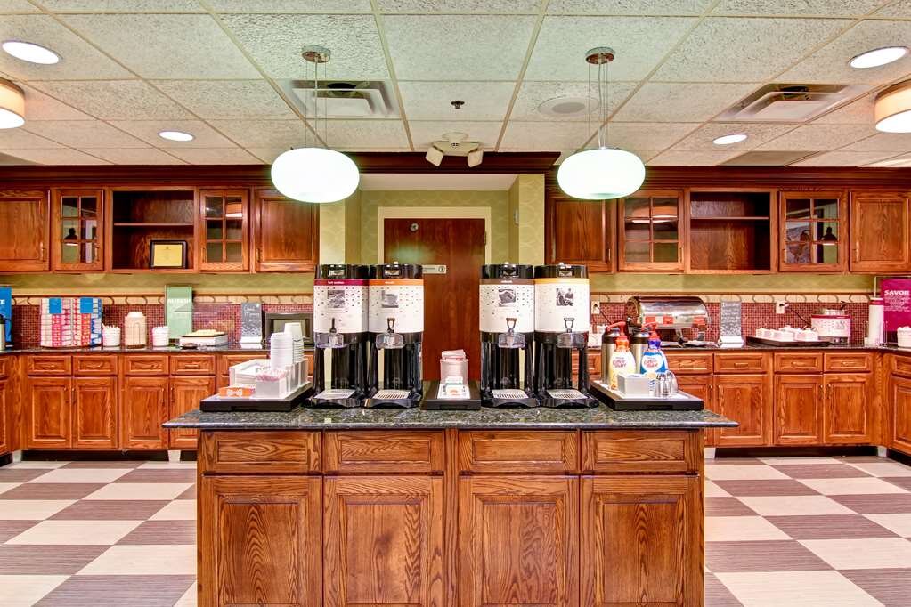 Hotel photo 28 of Hampton Inn & Suites Leesburg.