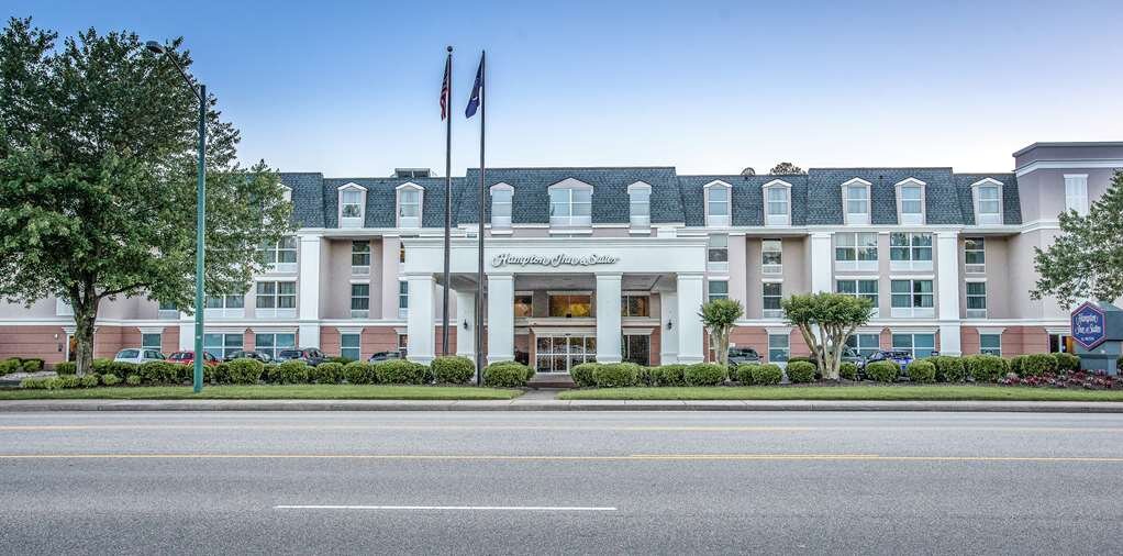 Hotel photo 10 of Hampton Inn & Suites Williamsburg-Richmond Rd..