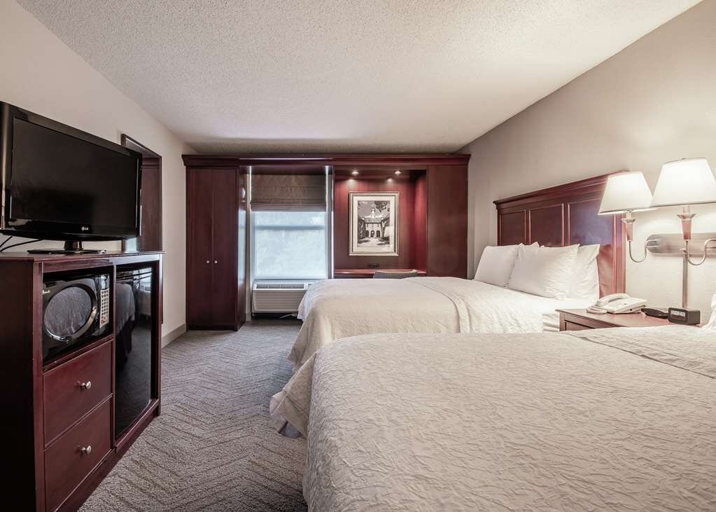 Hotel photo 21 of Hampton Inn & Suites Williamsburg-Richmond Rd..