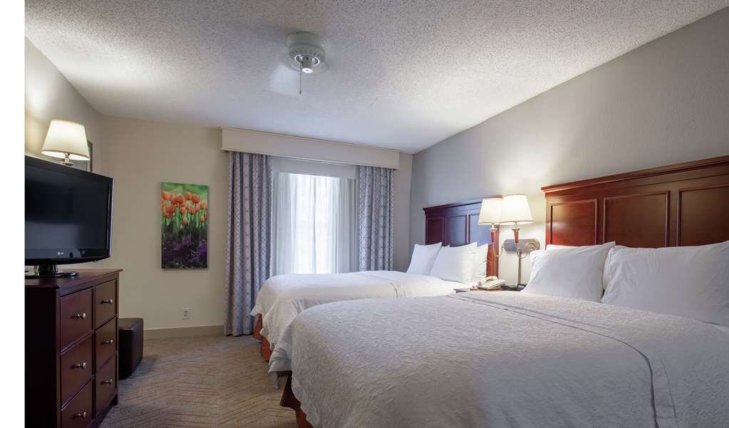 Hotel photo 7 of Hampton Inn & Suites Williamsburg-Richmond Rd..