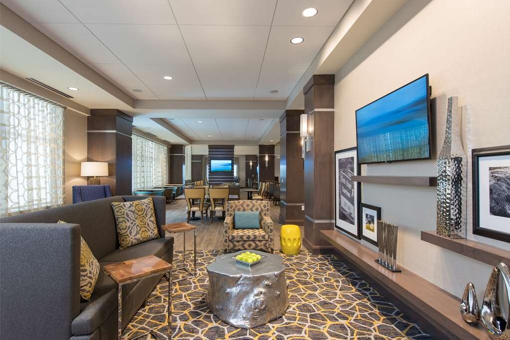Hotel photo 58 of Hampton Inn & Suites Grand Rapids Downtown.