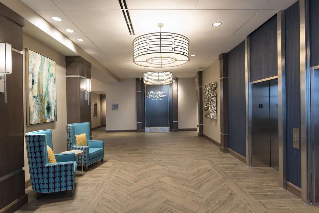 Hotel photo 5 of Hampton Inn & Suites Grand Rapids Downtown.