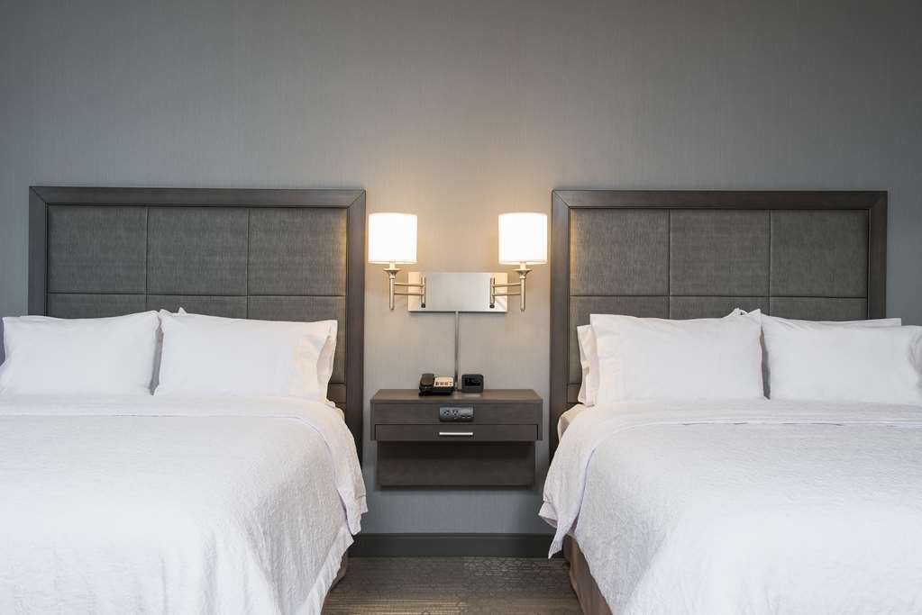 Hotel photo 7 of Hampton Inn & Suites Grand Rapids Downtown.