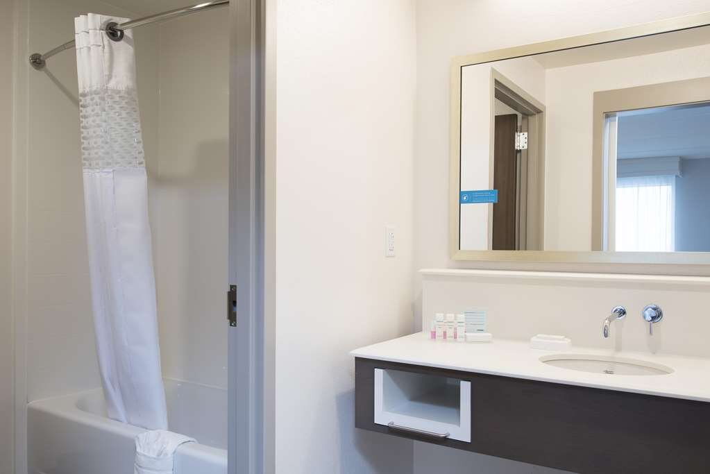 Hotel photo 84 of Hampton Inn & Suites Grand Rapids Downtown.