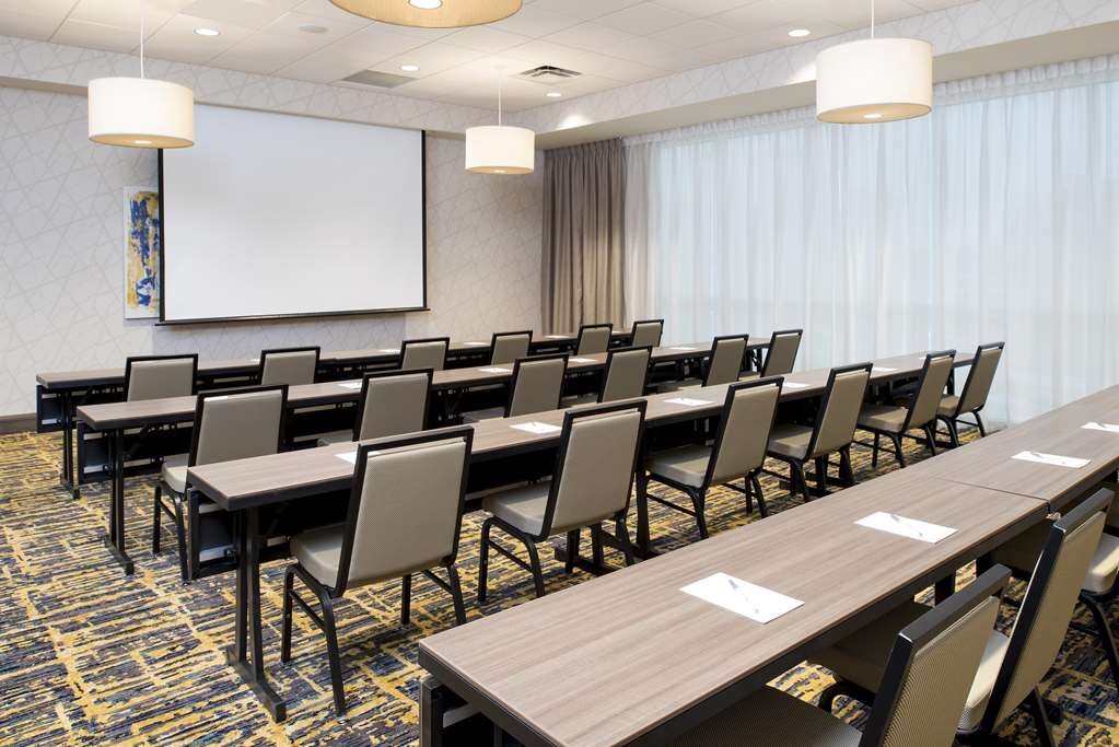 Hotel photo 56 of Hampton Inn & Suites Grand Rapids Downtown.