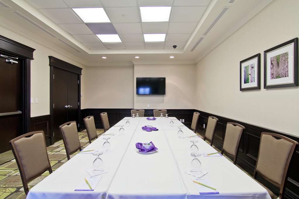 Hotel photo 12 of Hilton Garden Inn Toronto/Ajax.