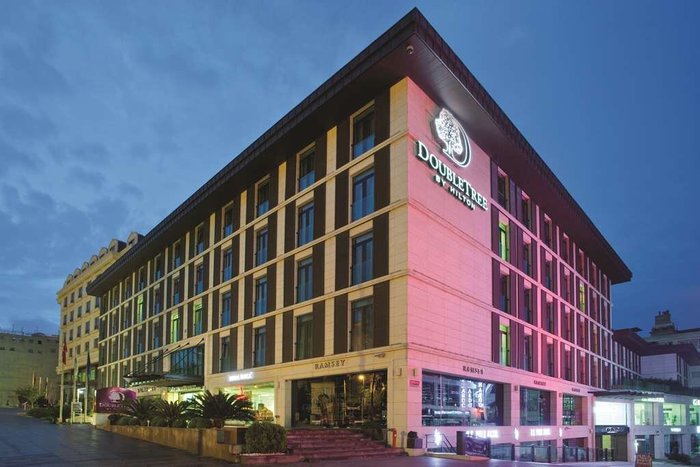 doubletree by hilton hotel istanbul old town iletişim