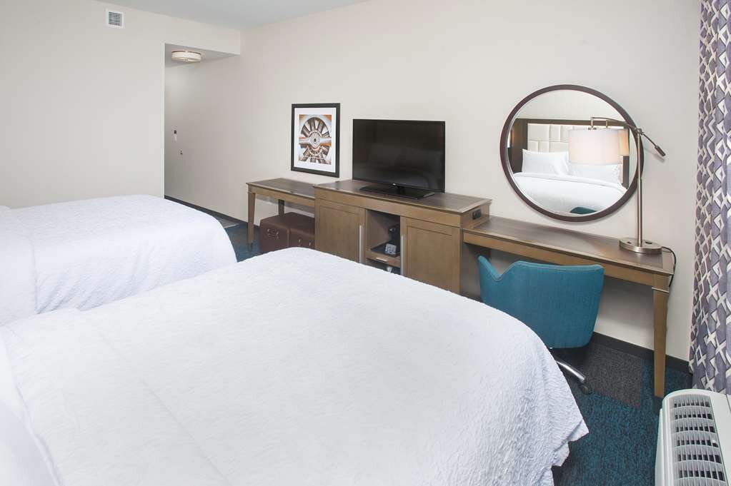 Hotel photo 24 of Hampton Inn & Suites LAX El Segundo.
