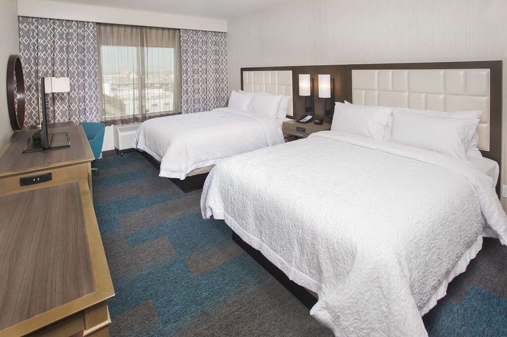 Hotel photo 25 of Hampton Inn & Suites LAX El Segundo.